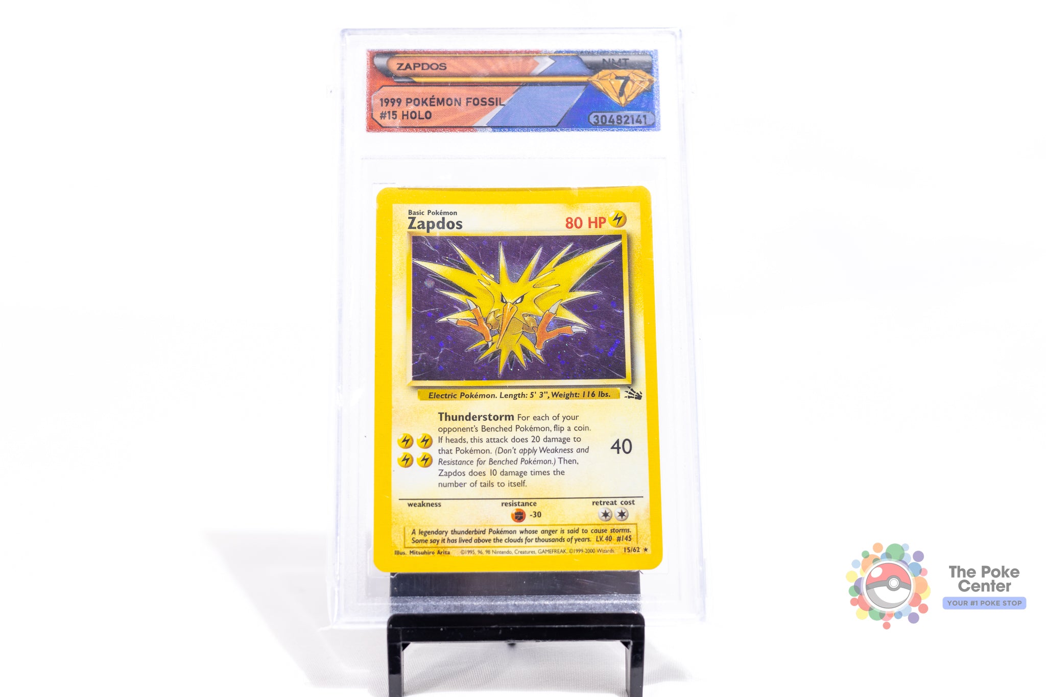 Own a classic with the 1999 Pokémon Fossil Zapdos #15/62, DSG Graded 7! A must-have for Pokémon enthusiasts seeking vintage cards in good condition. Add this iconic card to your collection today.